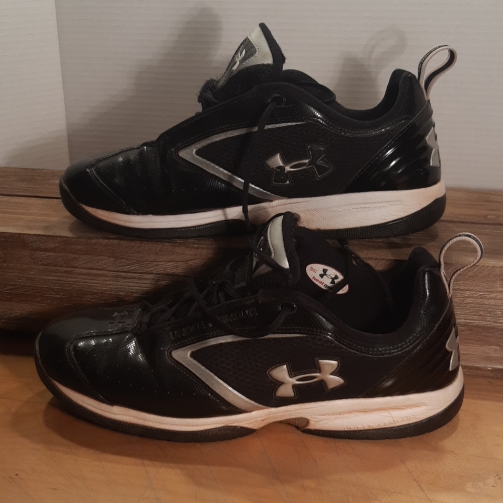 Umbro size 12